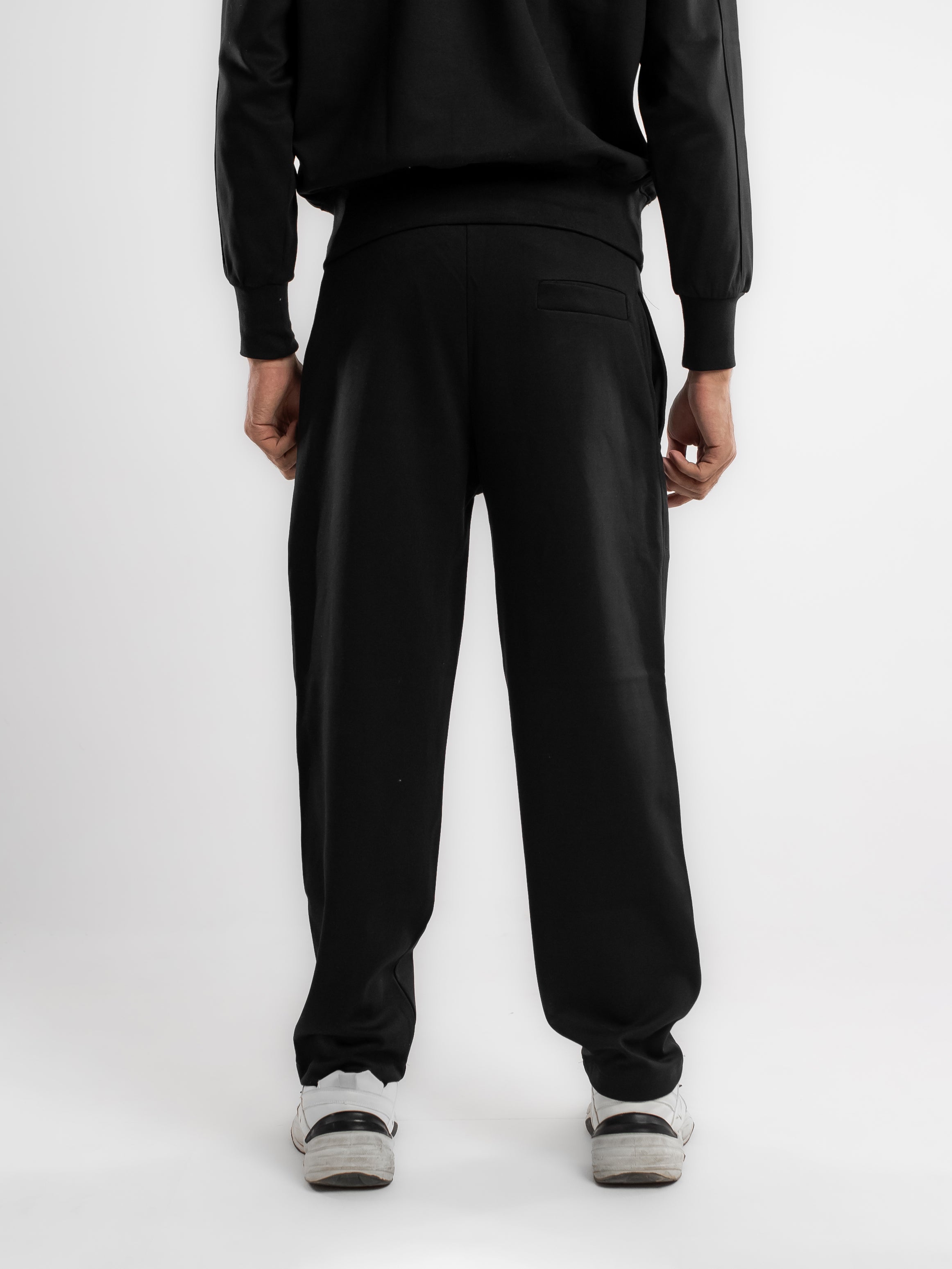 Straight-Leg Sweatpant