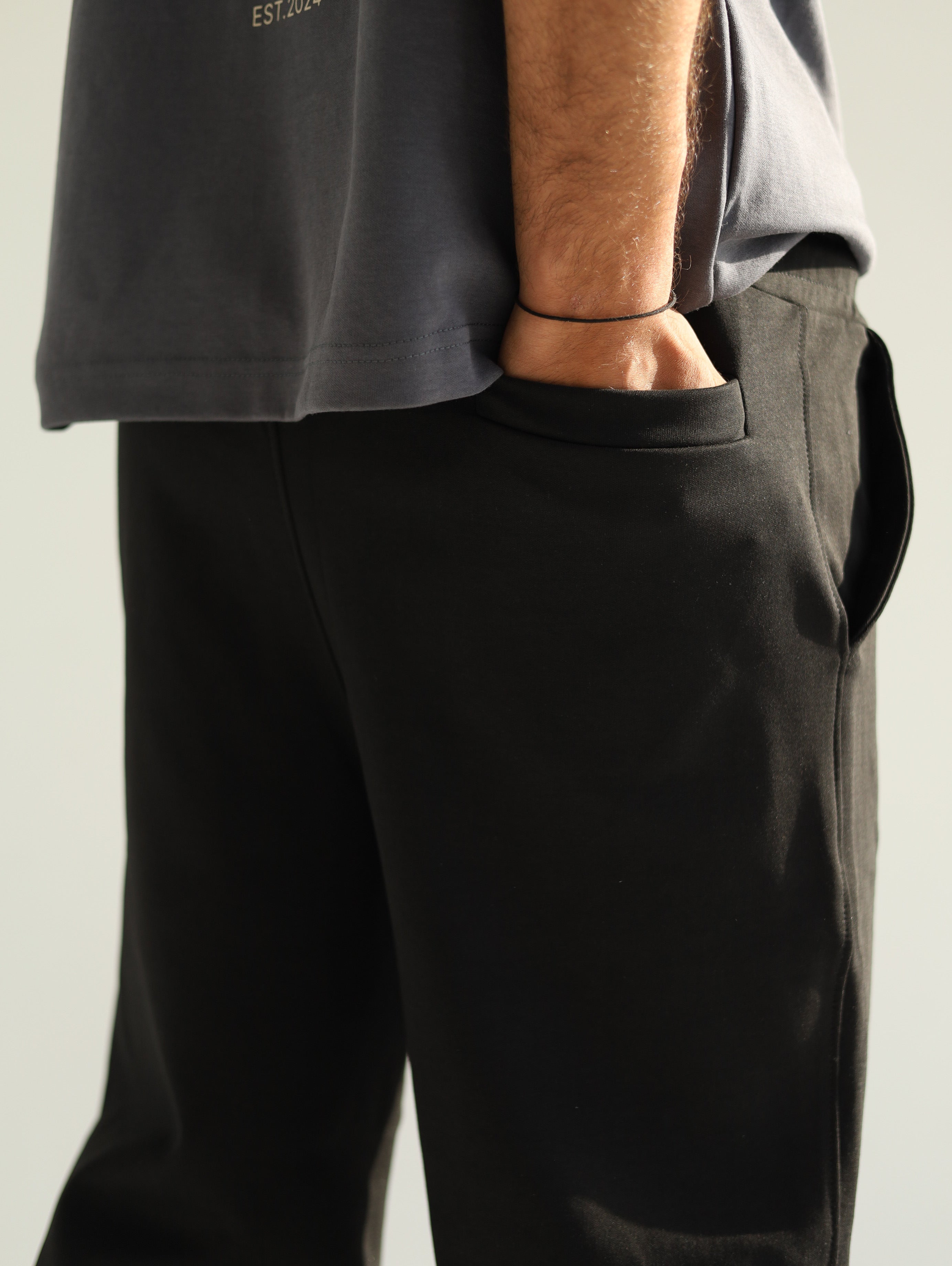 Essential Pant