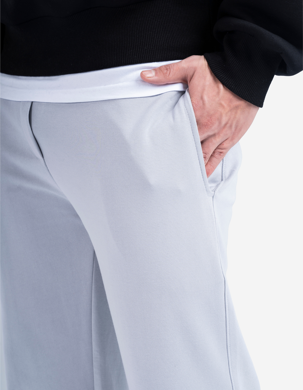 Straight-Leg Sweatpant